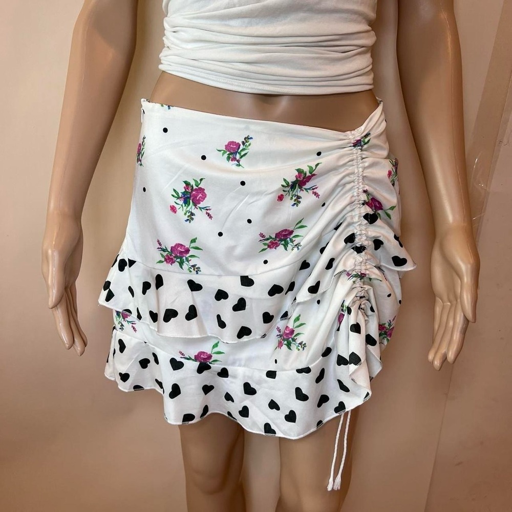 ruffle asymmetric skirt